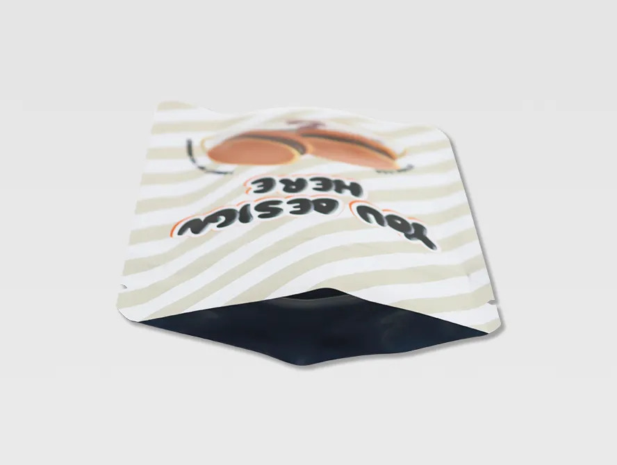 Open view of cookie packaging bag