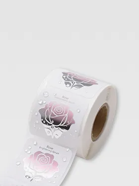 Glossy waterproof label roll with black and white fruit design (2)
